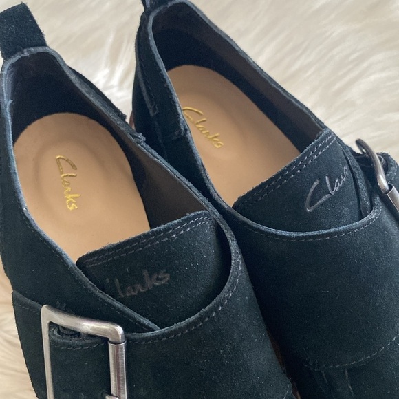 NWOT Clark’s platform Black Suede Loafers with Buckle